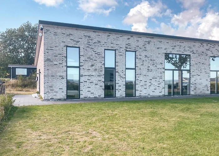 Pet Friendly In With Sauna * Allingåbro