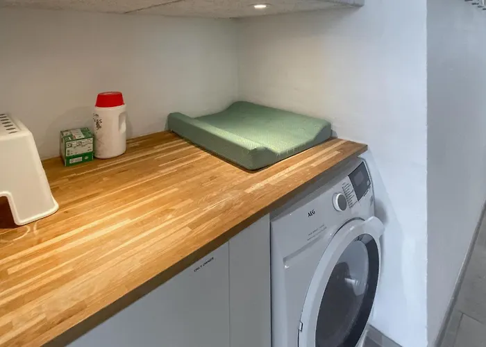 Pet Friendly In With Sauna Сasa de vacaciones *